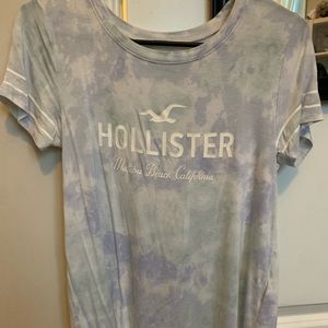 Extra Small t-shirt bought from Hollister